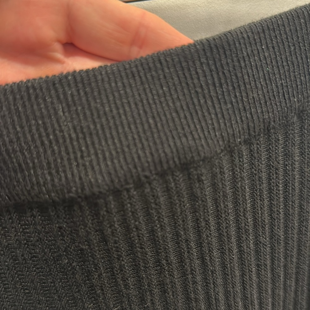 Max Studio Pleated Sweater Skirt Small black - Picture 7 of 7